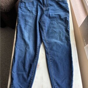 Maurices Women's Dark Blue Cropped Jeans with Scalloped Ankle